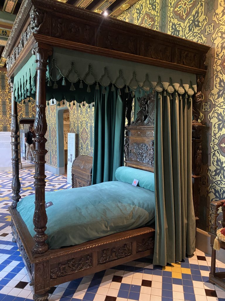 Chambre de la Reine  château royal de Blois