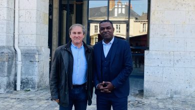 Le Docteur Marchand et Gildas Vieira