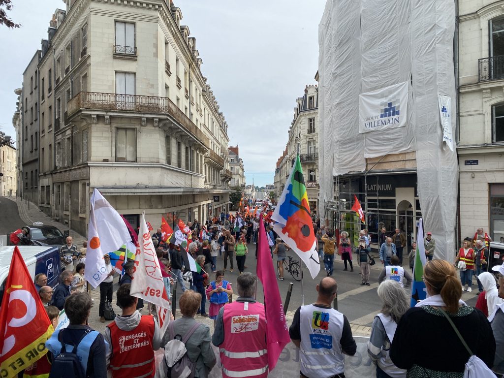 manifestants à Blois