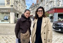 Vitrines de Blois : Laura Julien et la présidente, Mélanie Breysacher